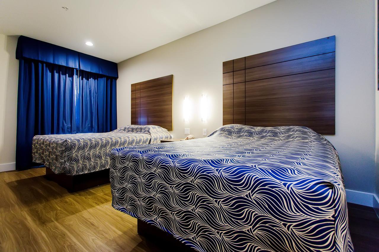 Palace Inn Blue Us-59 & Gessner Хюстън Екстериор снимка